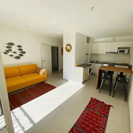 T2 Au Coeur De - Calme Et Lumineux -wifi Gratuite-2 Velos Apartment Sete