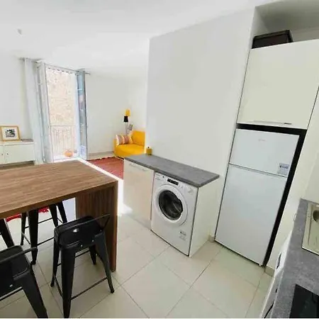 Apartment T2 Au Coeur De - Calme Et Lumineux -wifi Gratuite-2 Velos Sete